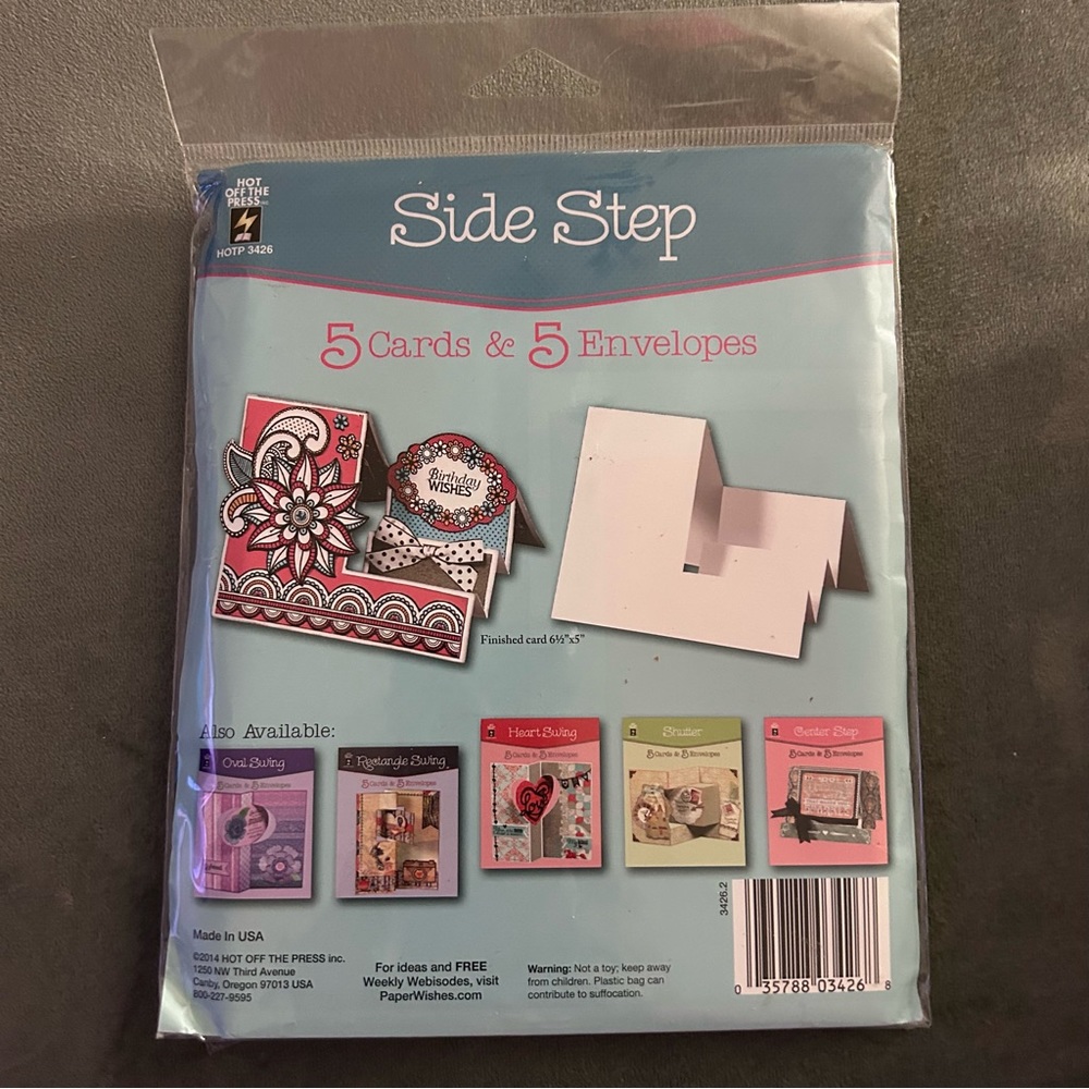 Hot Off The Press - 5 SIDE Step Cards & Envelopes